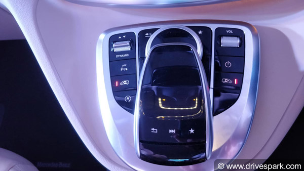 மெர்சிடிஸ் பென்ஸ் வி கிளாஸ் கார் இந்தியாவில் விற்பனைக்கு அறிமுகம்