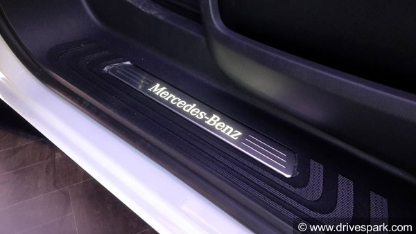 மெர்சிடிஸ் பென்ஸ் வி கிளாஸ் கார் இந்தியாவில் விற்பனைக்கு அறிமுகம்