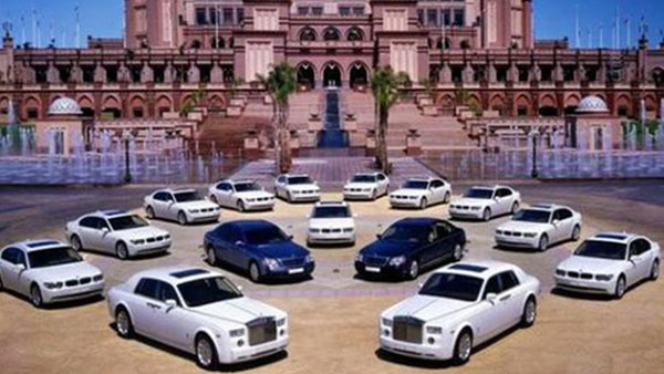 இவரிடம் உள்ள கார்களின் விலை மட்டும் 2,78,10,00,00,000 ரூபாய்! இந்த 'ஏழை' பற்றி தெரிந்தால் ஷாக் உறுதி