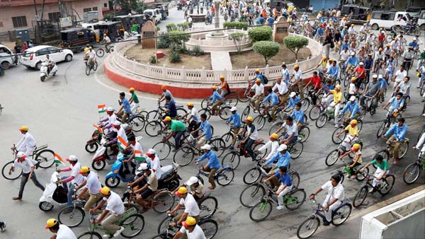 இந்தியாவில் இவர்களுக்கு இனி தனிப்பாதை!!! இந்தியாவில் இவர்களுக்கு இனி தனிப்பாதை!!!