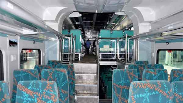 ரயில் தாமதம் ஆனதால் 400 இளைஞர்களுக்கு நேர்ந்த சோகம்... என்ன நடந்தது என தெரிந்தால் கோவப்படுவீர்கள்...