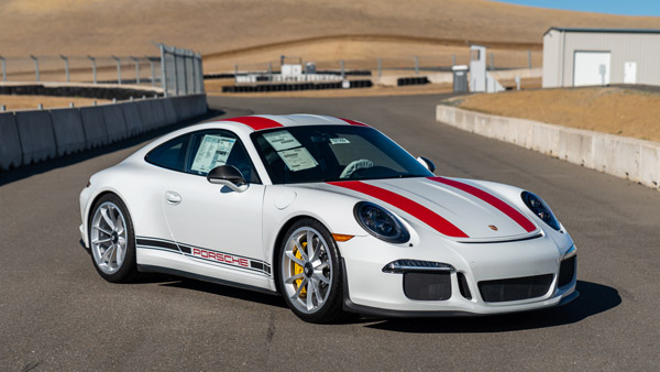 தனது 10 கார்களை திடீரென விற்பனை செய்யும் வாட்ஸ் அப் நிறுவனர்.. காரணம் தெரிந்தால் ஆச்சரியப்படுவீர்கள்