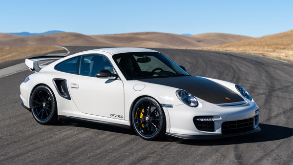 தனது 10 கார்களை திடீரென விற்பனை செய்யும் வாட்ஸ் அப் நிறுவனர்.. காரணம் தெரிந்தால் ஆச்சரியப்படுவீர்கள்