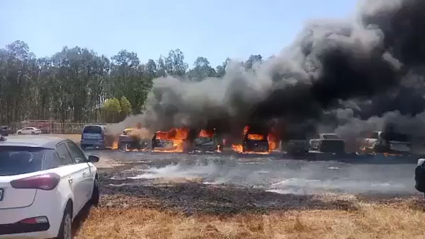 சிகரெட் என மூடி மறைக்க முயற்சி... பெங்களூரில் 300 கார்கள் தீயில் எரிந்து நாசமானதற்கு காரணம் இதுதான்...