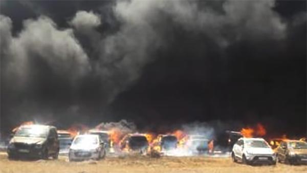 சென்னையில் 200 கார்கள் தீயில் நாசமானதன் பகீர் பின்னணி... கிடைக்கப்போகும் இன்சூரன்ஸ் தொகை இதுதான்...