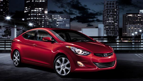 டிரான்ஸ்போர்டர்ஸ் அலட்சியத்தால் பயனற்றுபோன பல லட்சம் மதிப்புள்ள கார்: தக்கபாடம் புகட்டிய நீதிமன்றம்!