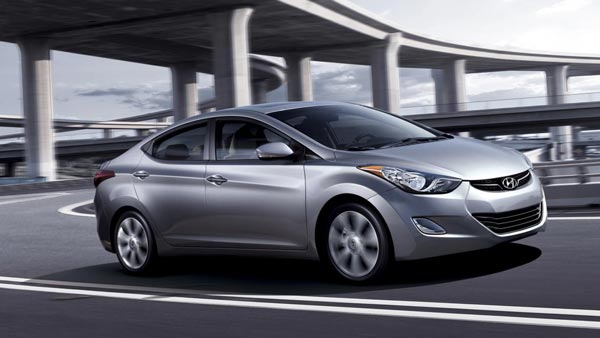 டிரான்ஸ்போர்டர்ஸ் அலட்சியத்தால் பயனற்றுபோன பல லட்சம் மதிப்புள்ள கார்: தக்கபாடம் புகட்டிய நீதிமன்றம்!