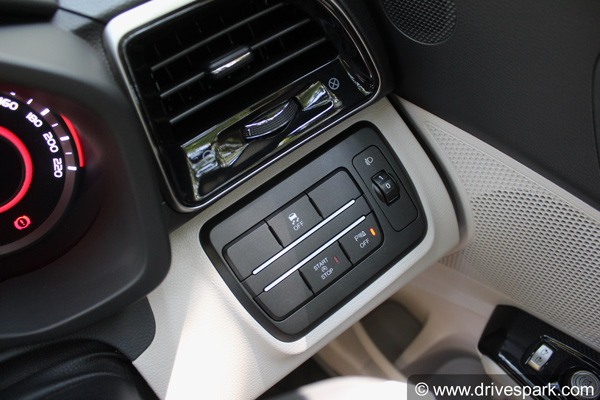 புதிய மஹிந்திரா எக்ஸ்யூவி300 எஸ்யூவியின் முக்கிய அம்சங்கள்!