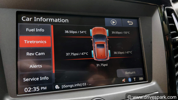 மஹிந்திரா எக்ஸ்யூவி300