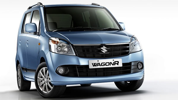 அரசு பள்ளிக்கு மாணவர்கள் வர கார், டீசல்.. இந்த ஆசிரியர் செலவழிக்கும் தொகை தெரிந்தால் ஆச்சரியம் உறுதி