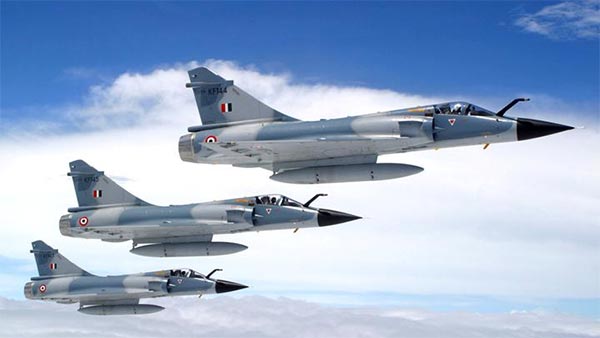 தரமான சம்பவத்தை நடத்திய மிராஜ் 2000 போர் விமானத்தின் சிறப்புகள்!