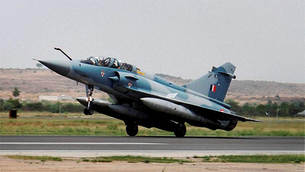 தரமான சம்பவத்தை நடத்திய மிராஜ் 2000 போர் விமானத்தின் சிறப்புகள்!