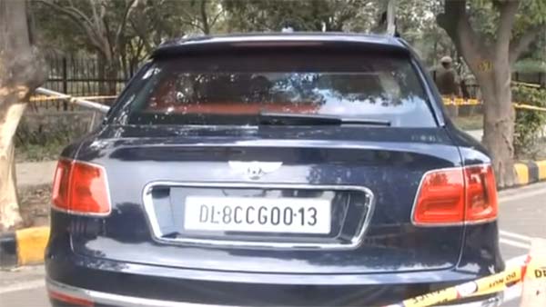 5 கோடி ரூபாய் கார் மோதி பெண் பலி... விபத்தை ஏற்படுத்தியது யார் என தெரிந்தால் அதிர்ச்சியடைவீர்கள்...