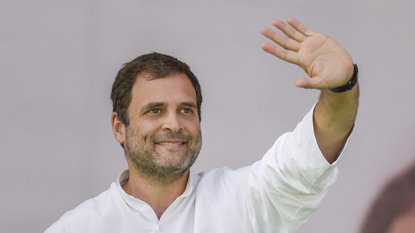 தேர்தல் ஆணையத்திடம் வசமாக சிக்கி கொண்ட காங்கிரஸ் தலைவர்... நடுரோட்டில் நடந்த அசிங்கம் இதுதான்...