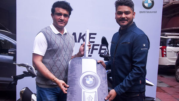 கங்குலிக்கு வந்த புது பழக்கம்... இந்த விலை உயர்ந்த பைக்கை யாருக்காக வாங்கியுள்ளார் என தெரியுமா?