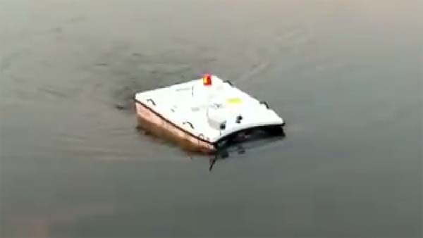 தானாக குப்பைகளை சேகரிக்கும் ஆர்டிபீசியல் இன்டலிஜென்ஸ் படகு: மஹாராஷ்டிரா அரசின் புதிய முயற்சி!