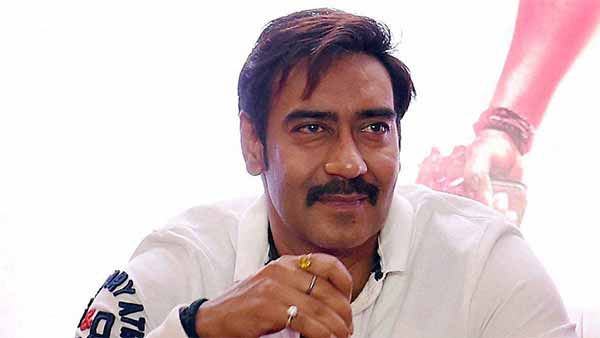 பிரபல நடிகையின் கணவருக்கு அடித்த ஜாக்பாட்: ரூ. 60 லட்சம் மதிப்புள்ள கரை பரிசளித்த டிவி நிறுவனம்: யார் எனத் தெரிந்தால் ஆச்சரியப்படுவீர்கள்!