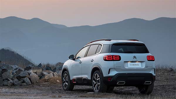 சிட்ரோவன் சி5 ஏர்க்ராஸ் எஸ்யூவியுடன் இந்தியாவில் கால் பதிக்கும் பிஎஸ்ஏ குழுமம்!