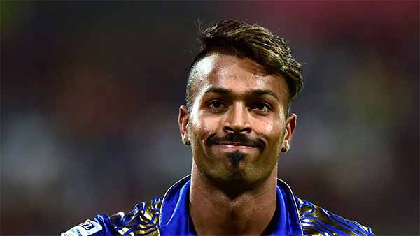 பிரபல நடிகையின் கணவருக்கு அடித்த ஜாக்பாட்: ரூ. 60 லட்சம் மதிப்புள்ள கரை பரிசளித்த டிவி நிறுவனம்: யார் எனத் தெரிந்தால் ஆச்சரியப்படுவீர்கள்!