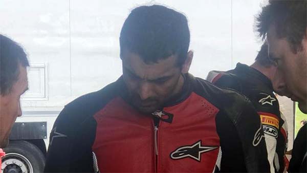 ஜான் ஆபிராகம் நடிக்கும் இந்த பாலிவுட் படம் அஜீத் ரசிகர்களுக்கு நிச்சயம் பிடிக்கும்... காரணம் இதுதான்