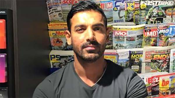 ஜான் ஆபிராகம் நடிக்கும் இந்த பாலிவுட் படம் அஜீத் ரசிகர்களுக்கு நிச்சயம் பிடிக்கும்... காரணம் இதுதான்