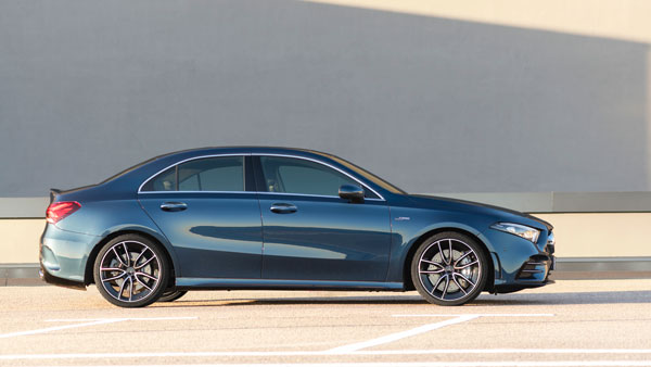 பவர்ஃபுல்லான மெர்சிடிஸ் ஏஎம்ஜி ஏ35 செடான் கார் வெளியீடு!