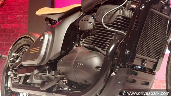 ராயல் என்பீல்ட் பைக்கை விட பவர் குறைவானது ஜாவா பைக்...? - வீடியோ!