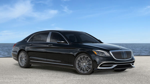 காதல் மனைவி பிரயங்கா சோப்ராவுக்கு விலையுயர்ந்த லக்சுரி காரை பரிசாக வழங்கிய நிக்: எதற்காக தெரியுமா...?