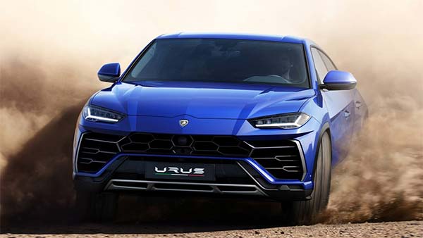 இதற்காக இப்படி ஒரு பரிசா? இத்தாலியில் இருந்து காரை இறக்குமதி செய்து மனைவிக்கு வழங்கிய பிரபல நடிகர்