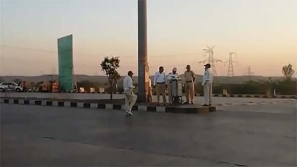 தவறான சட்டங்களை கூறி வசூல் வேட்டை... போலீசாரின் முறைகேடுகளை அம்பலப்படுத்திய ரகசிய கேமரா...