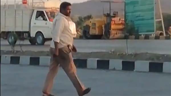 தவறான சட்டங்களை கூறி வசூல் வேட்டை... போலீசாரின் முறைகேடுகளை அம்பலப்படுத்திய ரகசிய கேமரா...