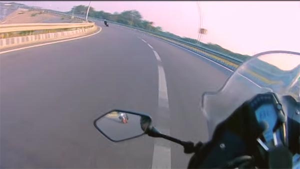 பைக்கில் 160 கிமீ வேகத்தால் நேரவிருந்த விபரீதம்... பலவீனமான இதயம் உள்ளவர்கள் வீடியோ பார்க்க வேண்டாம்