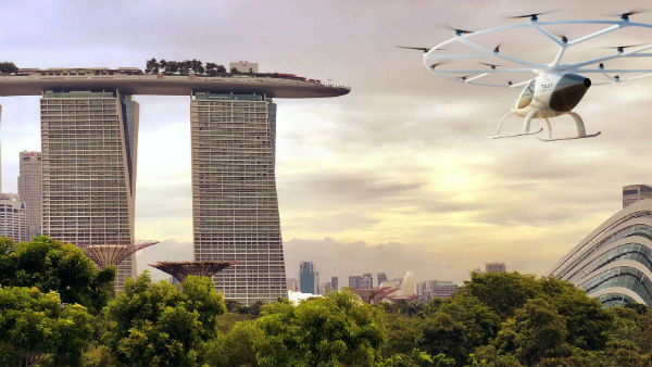 டிராஃபிக்கிற்கு பைபை சொல்லுங்க: போக்குவரத்தில் புரட்சியை ஏற்படுத்த வருகிறது தானியங்கி பறக்கும் கார்...?