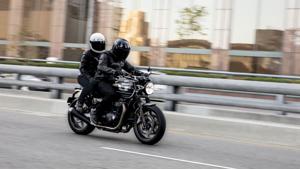 டிரையம்ப் ரசிகர்களுக்கு காத்திருக்கும் கிறிஸ்துமஸ் பரிசு இதுதான்: என்ன தெரியுமா...? 