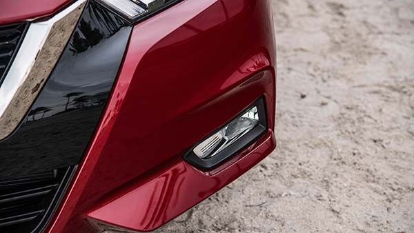 புதிய தலைமுறை நிஸான் சன்னி கார் அறிமுகம்!