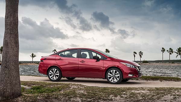 புதிய தலைமுறை நிஸான் சன்னி கார் அறிமுகம்!