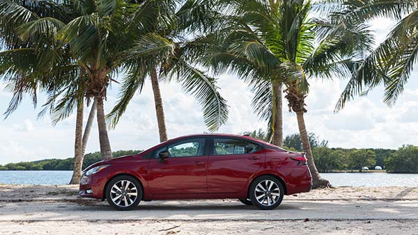 புதிய தலைமுறை நிஸான் சன்னி கார் அறிமுகம்!