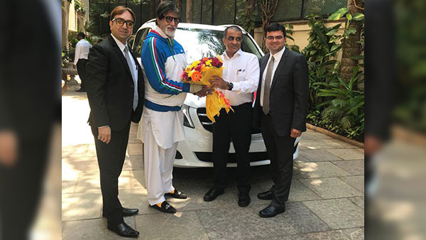 இந்தியாவில் விற்பனை செய்யப்படும் விலை உயர்ந்த எம்பிவி... அமிதாப் பச்சன் வாங்கிய புதிய கார் இதுதான்