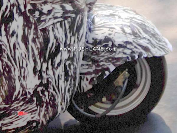 பஜாஜ் எலெக்ட்ரிக் ஆட்டோரிக்ஷா பெங்களூரில் சோதனை ஓட்டம்!