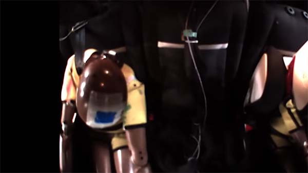 க்ராஷ் டெஸ்ட்டில் அசத்திய புதிய சிட்ரோன் சி5 ஏர்க்ராஸ் எஸ்யூவி!