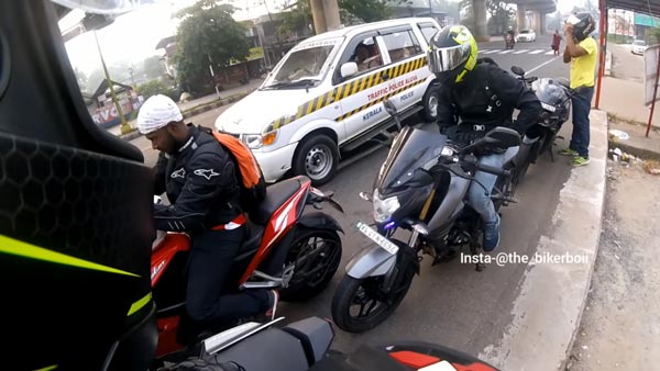 இளைஞர்களின் இதயங்களை வென்ற காவல் துறை அதிகாரி... சமூக வலை தளங்களில் வைரலாகும் வீடியோ...