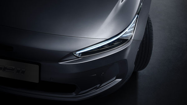 டெஸ்லாவுக்கு போட்டியாக களமிறங்கும் சீன மின்சார கார்கள்!