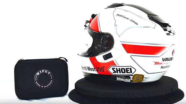 இனி பைக்கர்கள் மழையைக் கண்டு பயப்பட வேண்டாம்: ஹெல்மெட்டிற்கும் வந்துவிட்டது வைப்பர்...!