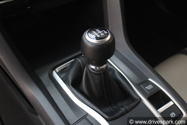 சூறாவளியாய் சுழன்று அடிக்கும் சிவிக்... மார்க்கெட்டில் இருந்து காணாமல் போகும் போட்டியாளர்கள்...