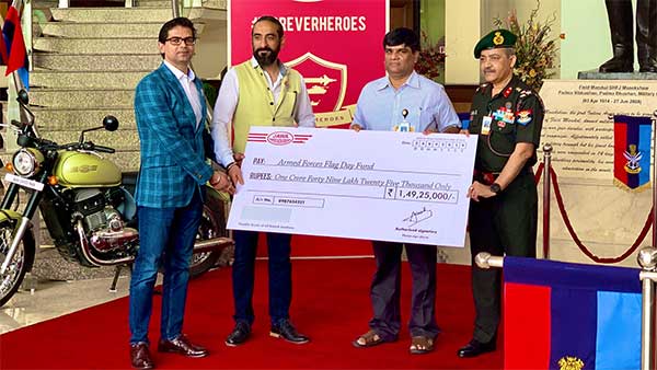 இந்தியாவையே மெய்சிலிர்க்க வைத்த ஜாவா: அனைத்தும் தலைகீழாக மாறிக்கொண்டிருக்கும்போது ஜாவா செய்த செயல்!