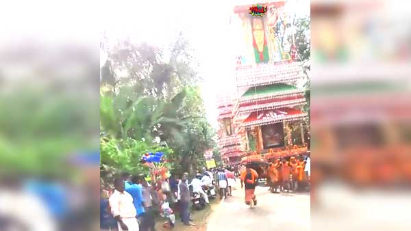 கோவில் ஊர்வலத்தில் புகுந்த ஆம்புலன்ஸ் - ஊர்மக்கள் செய்த காரியம் என்ன தெரியுமா - வைரல் வீடியோ!