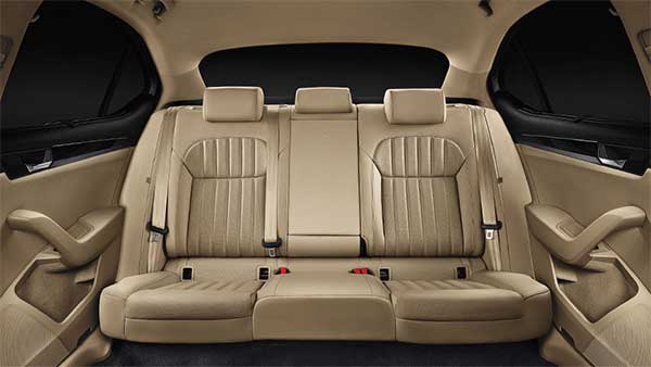 ஸ்கோடா சூப்பர்ப் காருக்கு அட்டகாசமான நிதி திட்டம் அறிமுகம்!