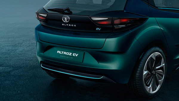 டாடா அல்ட்ராஸ் காரின் மின்சார மாடல் அறிமுகம் எப்போது?