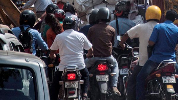 கார் விற்பனையில் கடும் தாக்கத்தை ஏற்படுத்திய வேலை இழப்பு பிரச்னை!