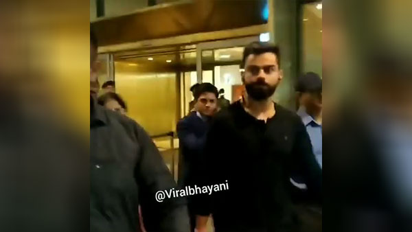 கூடுதலாக மேலும் ஒரு லக்சூரி காரை வாங்கிய விராட்... இதன் விலை தெரிந்தால் நிச்சயம் மயக்கமே ஏற்படும்...!